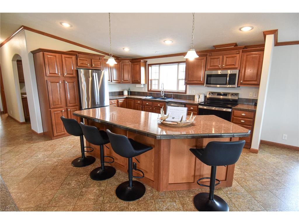 17922 142nd Avenue NE North Twp MN 56701 7096553 image16