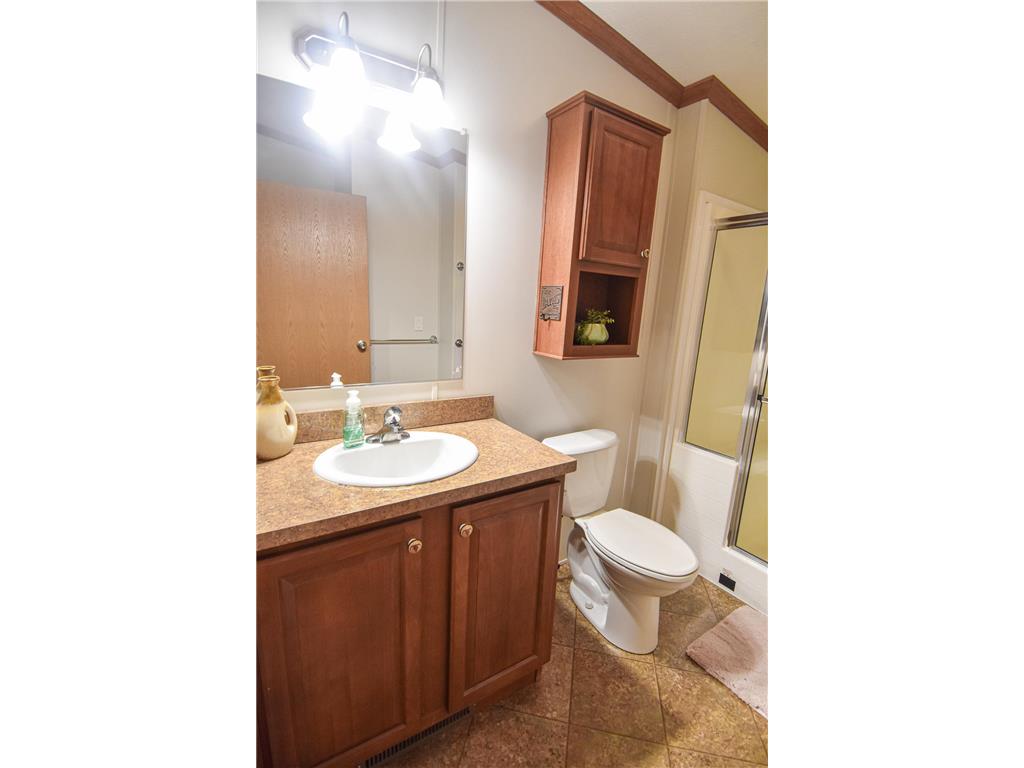 17922 142nd Avenue NE North Twp MN 56701 7096553 image37