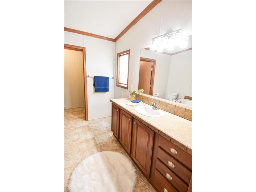 17922 142nd Avenue NE North Twp MN 56701 7096553 image43