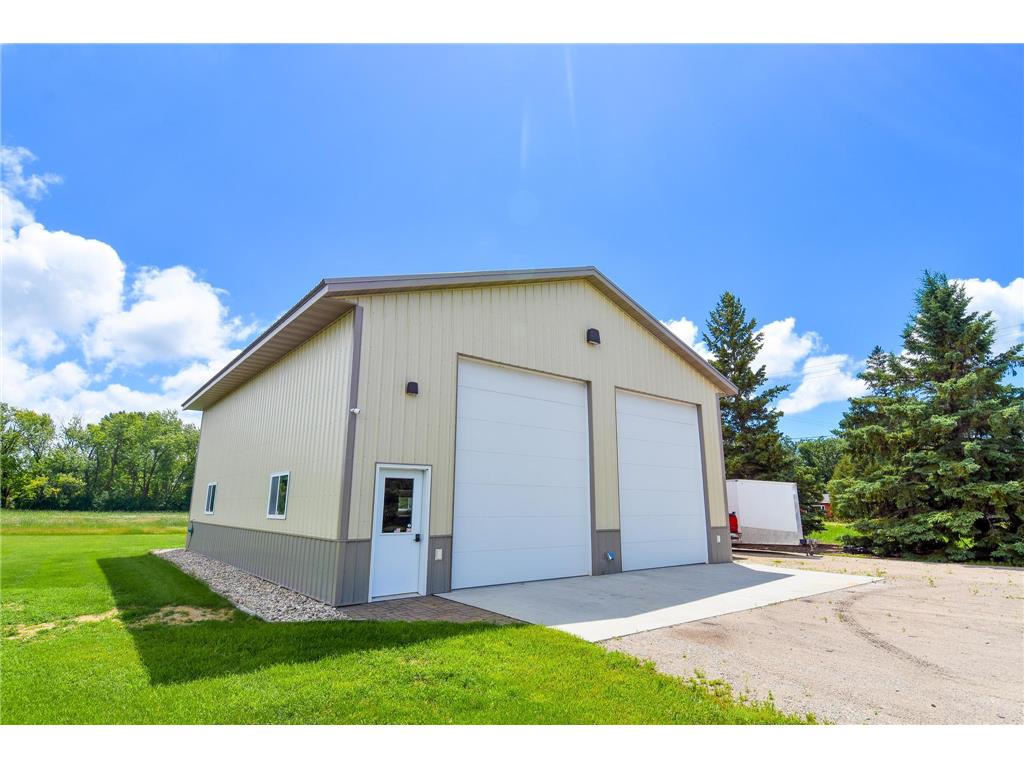17922 142nd Avenue NE North Twp MN 56701 7096553 image48