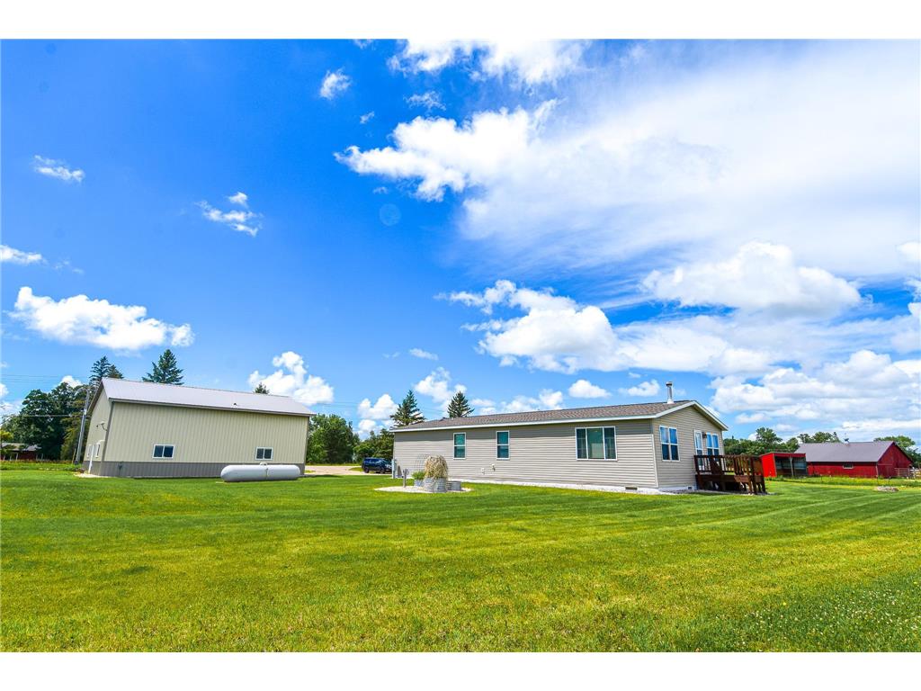 17922 142nd Avenue NE North Twp MN 56701 7096553 image55