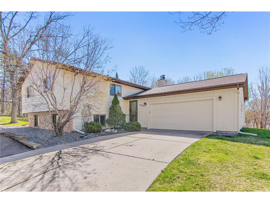 17935 24th Avenue N Plymouth MN 55447 6506141 image1