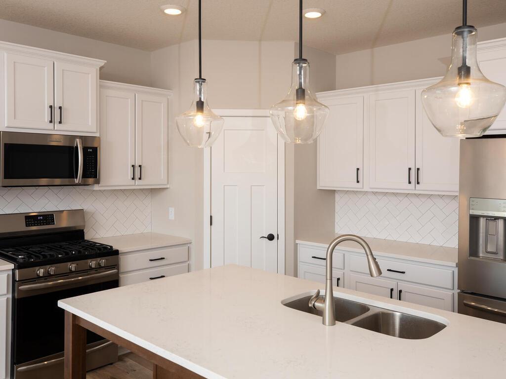 17936 Greenwich Way Lakeville MN 55044 6822749 image4