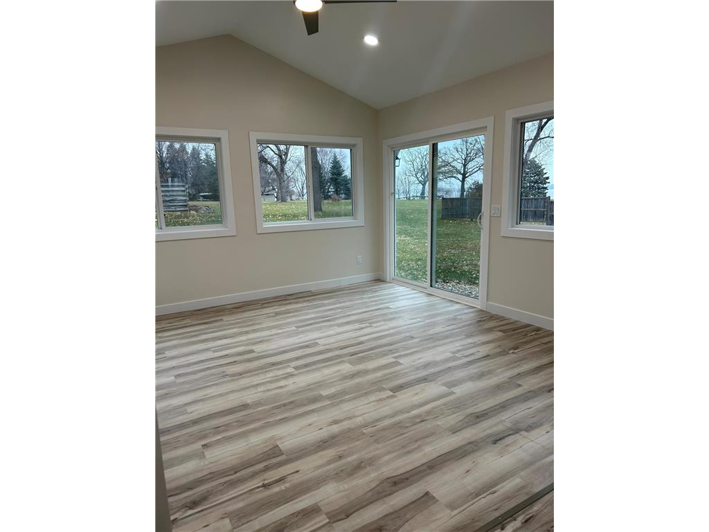 1795 50th Avenue NE Willmar MN 56201 - Eagle 6819902 image12