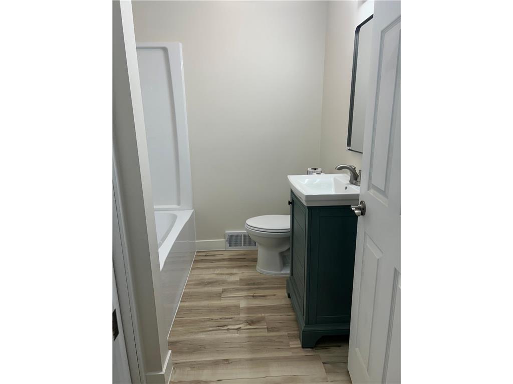 1795 50th Avenue NE Willmar MN 56201 - Eagle 6819902 image17