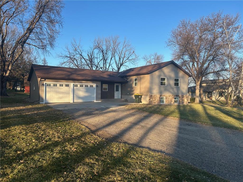 1795 50th Avenue NE Willmar MN 56201 - Eagle 6819902 image3