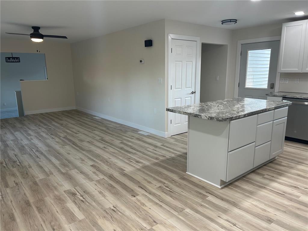 1795 50th Avenue NE Willmar MN 56201 - Eagle 6819902 image8