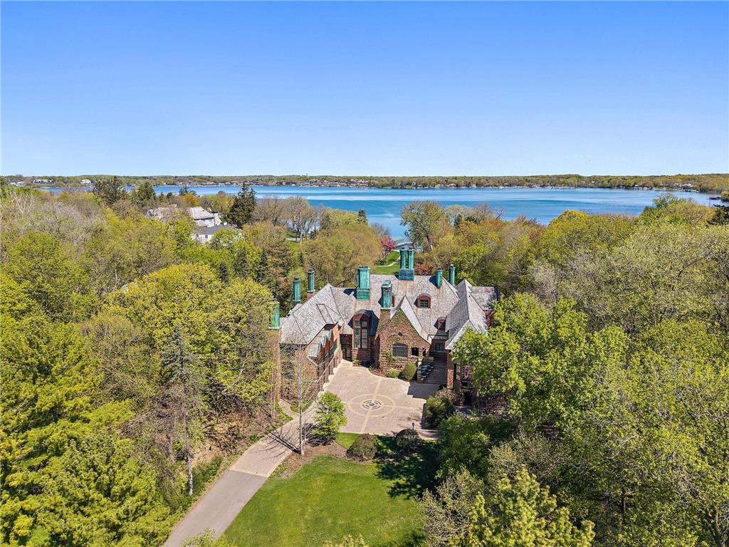 17950 Breezy Point Road Woodland MN 55391 - Lake Minnetonka 7079078 image1