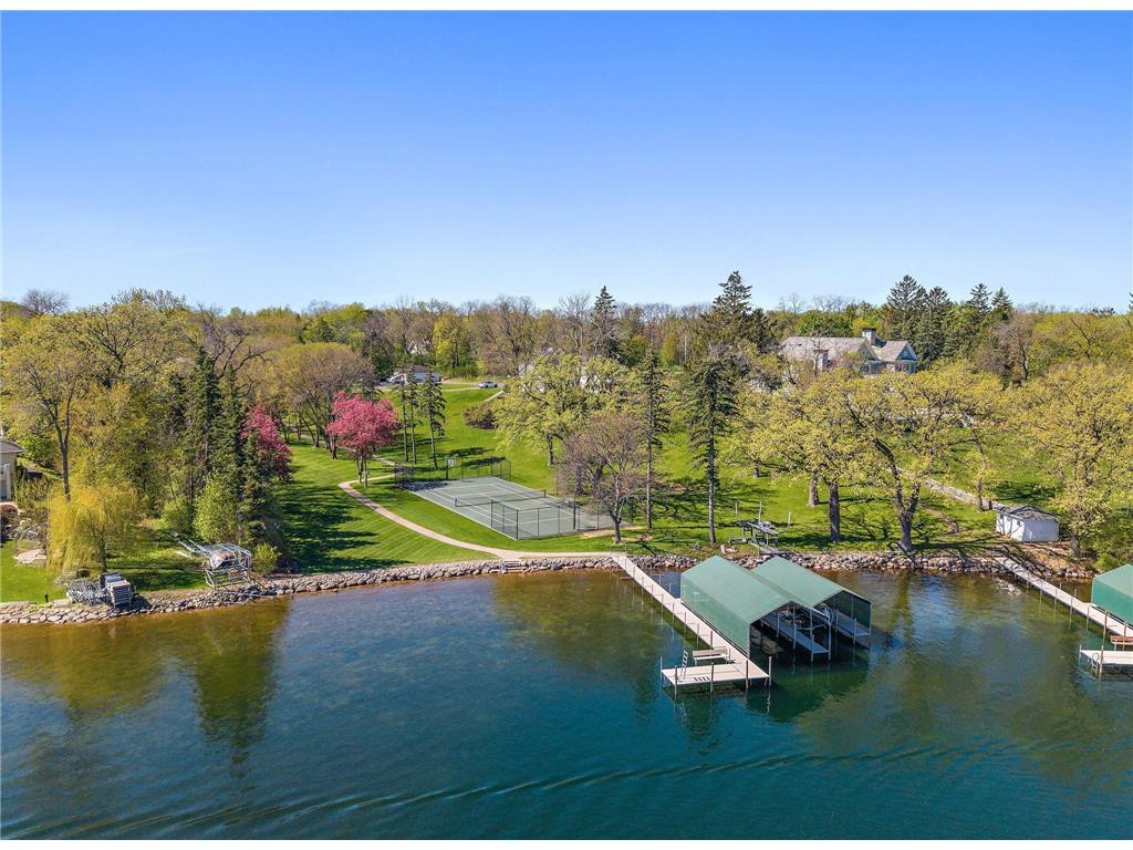 17950 Breezy Point Road Woodland MN 55391 - Lake Minnetonka 7079078 image2
