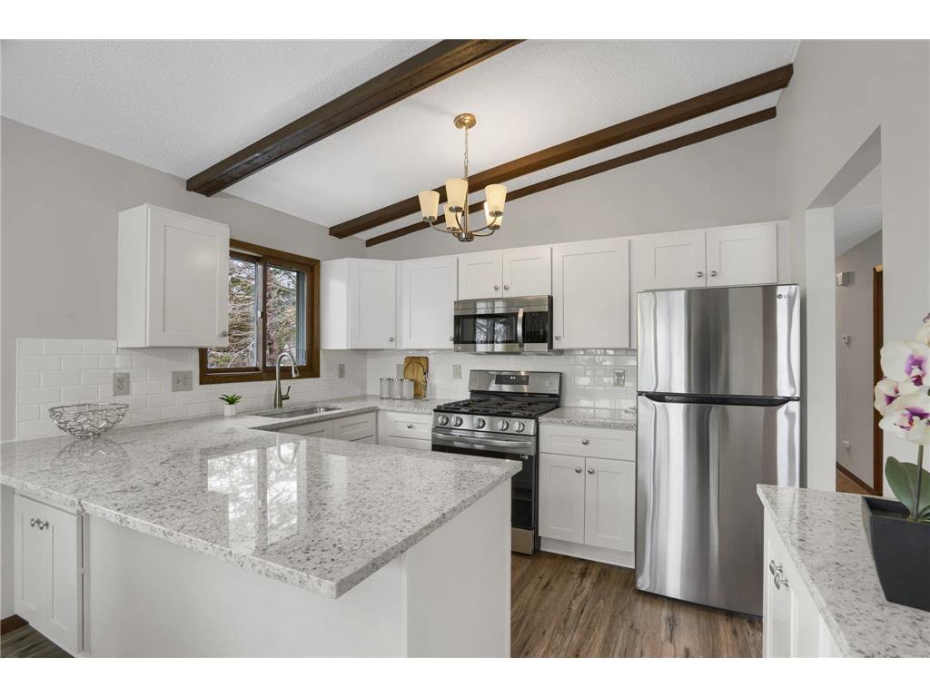 17956 Weaver Lake Drive, Maple Grove, MN, 55311 MLS 6375949 Edina