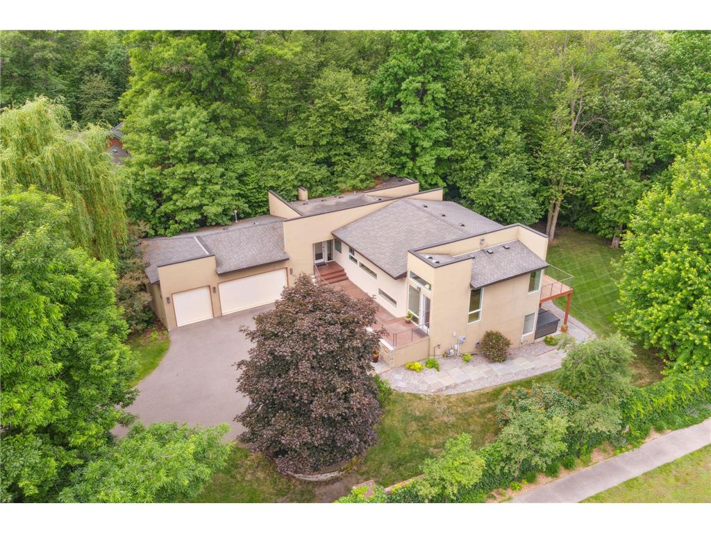 17957 Bearpath Trail Eden Prairie MN 55347 6410762 image1