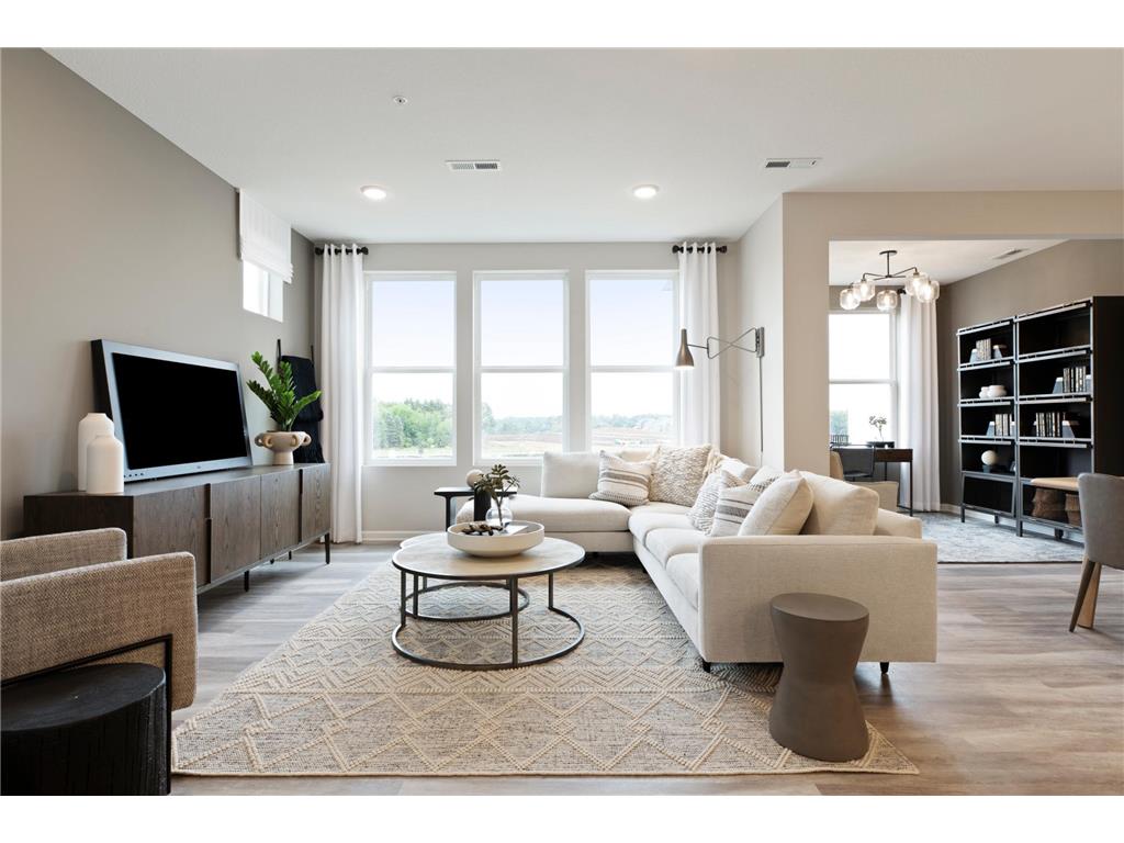 17957 Giants Way Lakeville MN 55044 6331996 image1