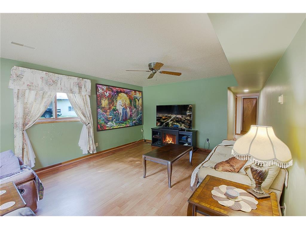 17963 27th Avenue Fair Haven Twp MN 55320 6786238 image17