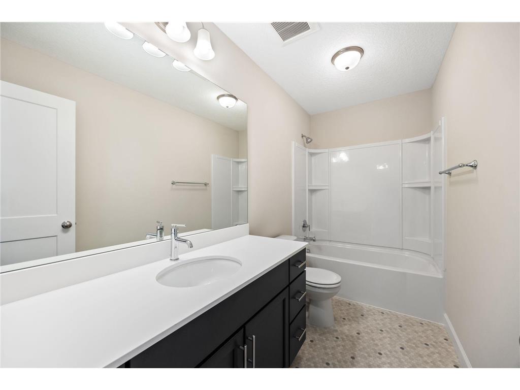 17965 Hidden Creek Trail Lakeville MN 55044 7015279 image22