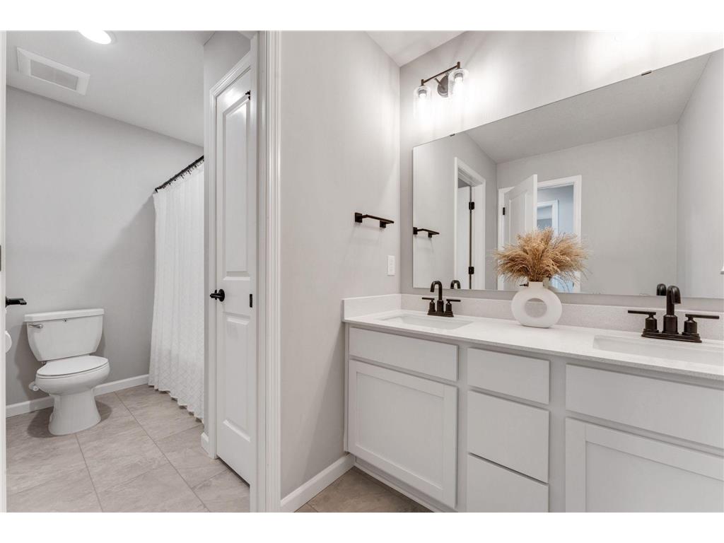 17967 Giants Way Lakeville MN 55044 7039834 image18