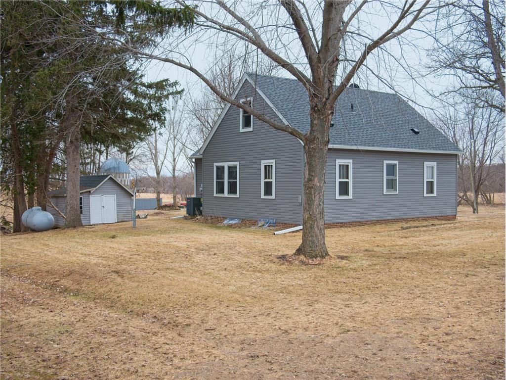17969 240th Street Hutchinson MN 55350 7027843 image2
