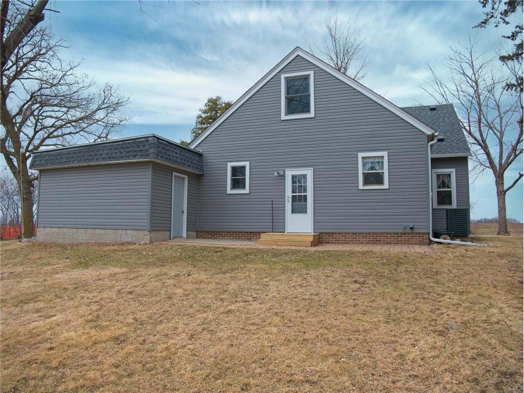 17969 240th Street Hutchinson MN 55350 7027843 image32