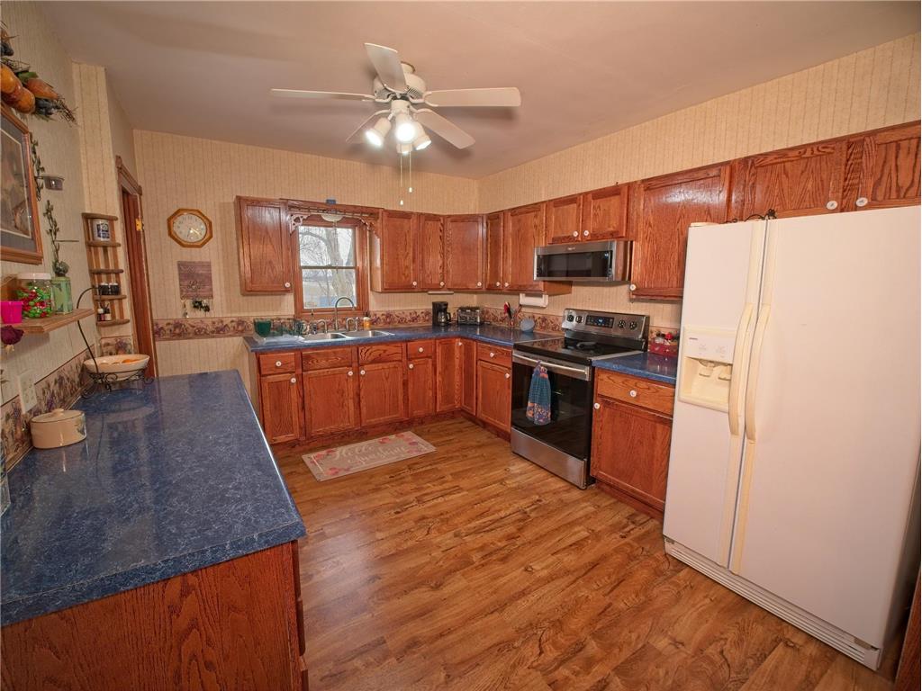 17969 240th Street Hutchinson MN 55350 7027843 image9