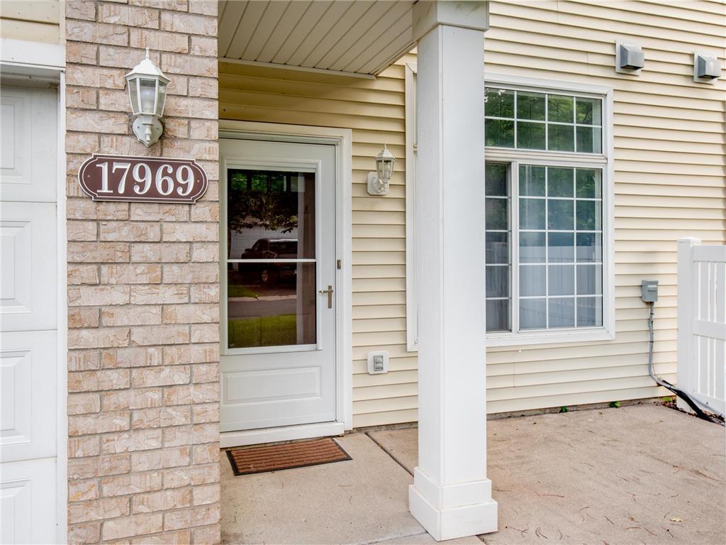 17969 96th Avenue N Maple Grove MN 55311 7096602 image2