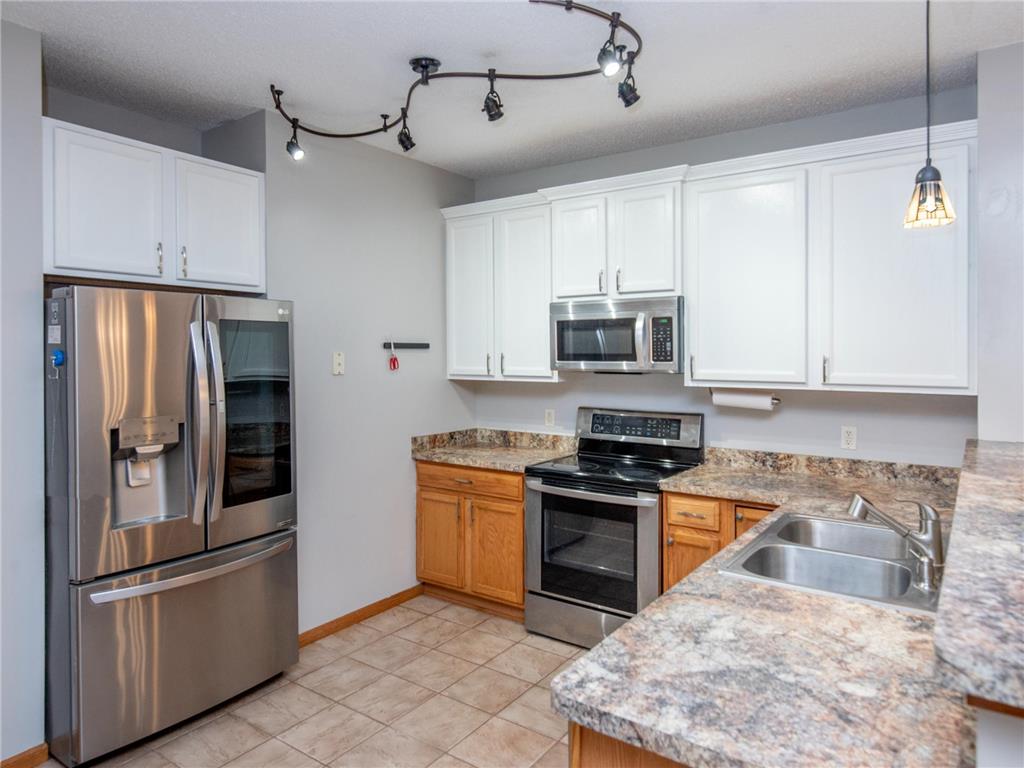 17969 96th Avenue N Maple Grove MN 55311 7096602 image4