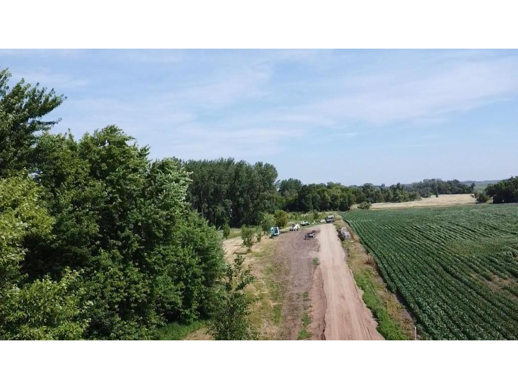 17976 320th St New Prague MN 56071 7035762 image3