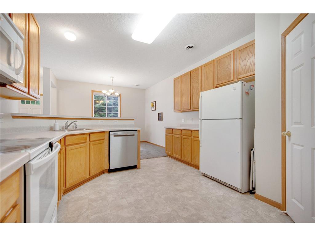 17980 69th Place N Maple Grove MN 55311 7091323 image17