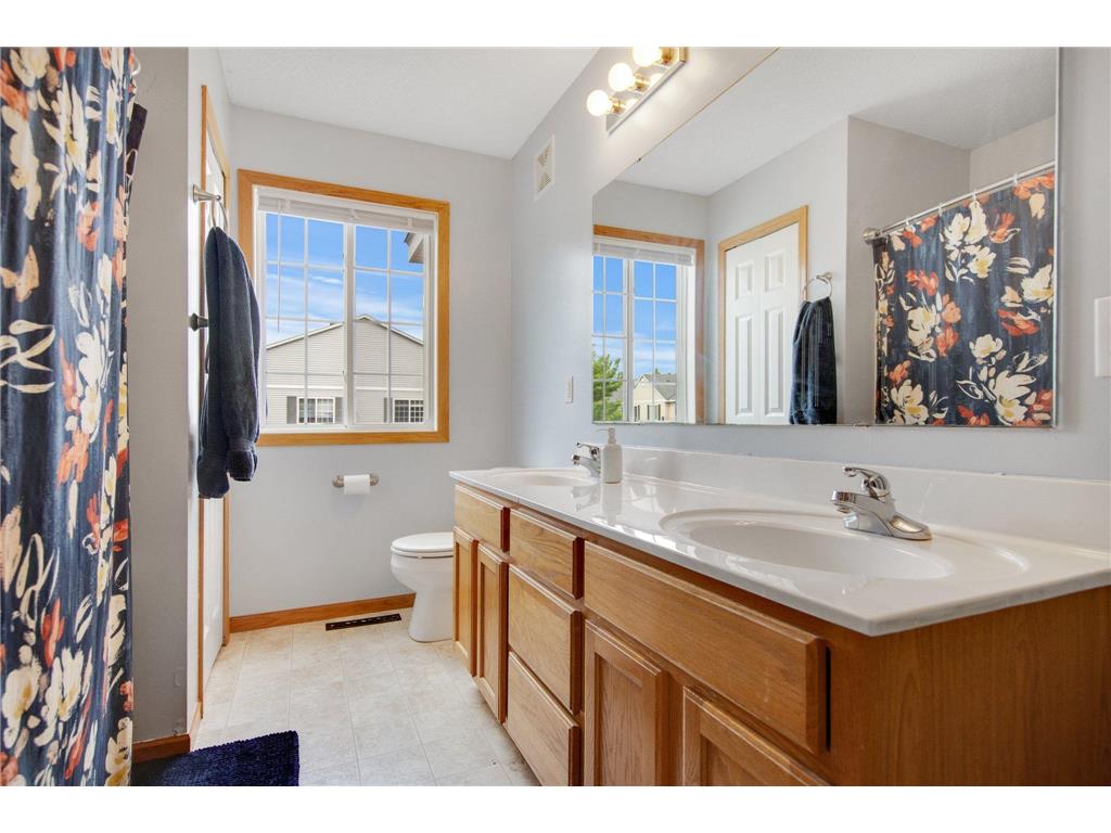 17980 69th Place N Maple Grove MN 55311 7091323 image23