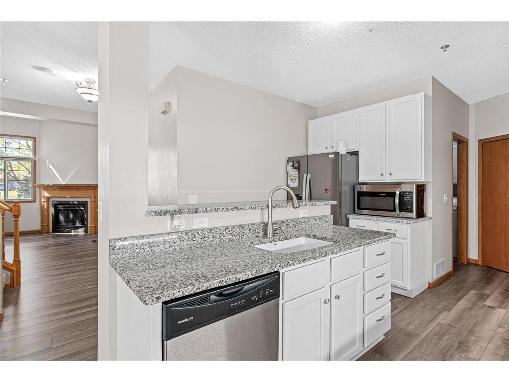 17980 Cobblestone Way Eden Prairie MN 55347 7103686 image12