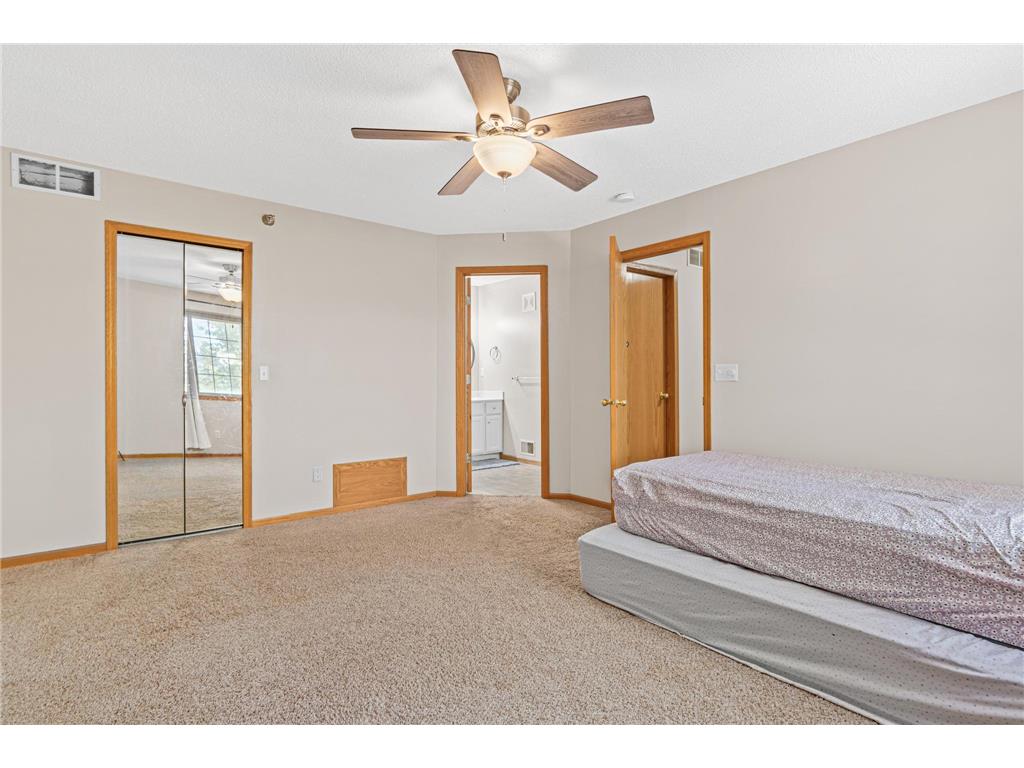 17980 Cobblestone Way Eden Prairie MN 55347 7103686 image22