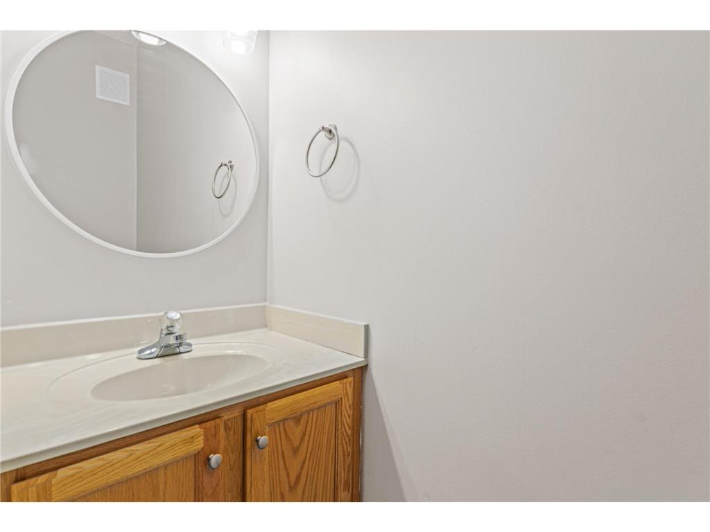 17980 Cobblestone Way Eden Prairie MN 55347 7103686 image25