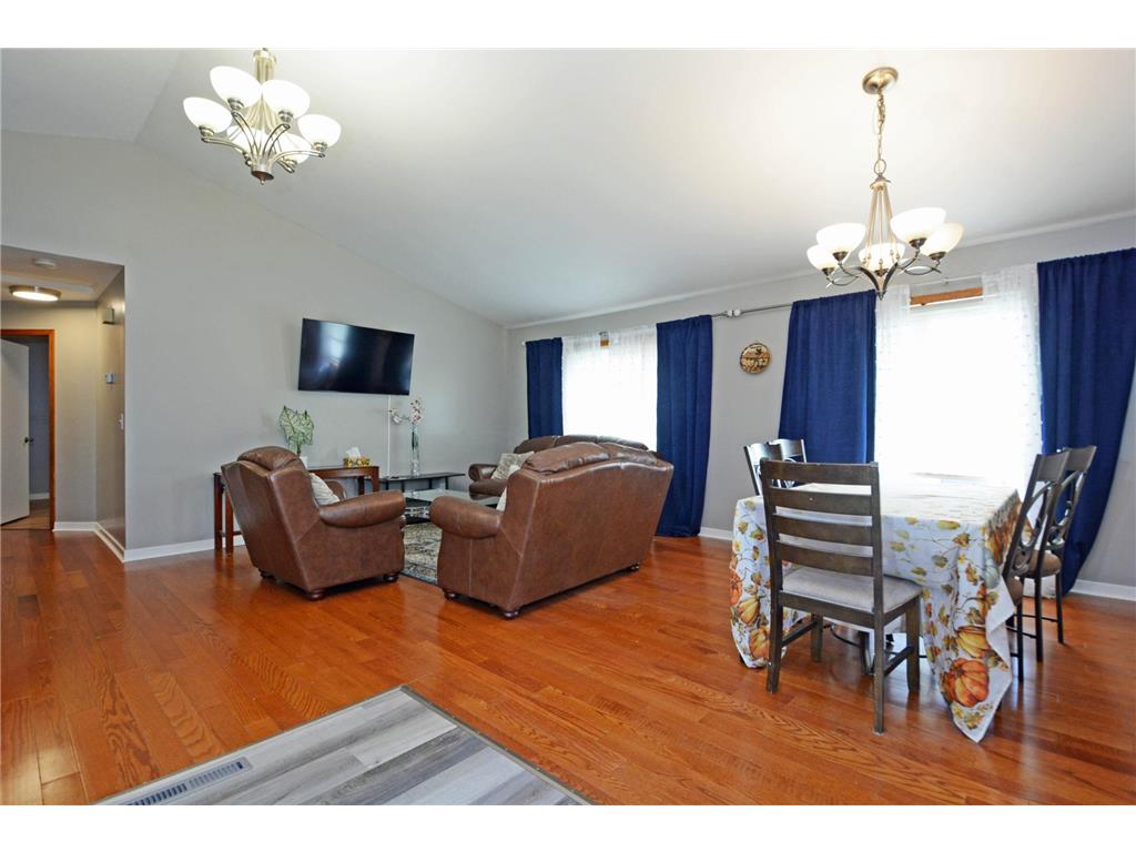 1799 Hilo Avenue N Oakdale MN 55128 7063282 image5