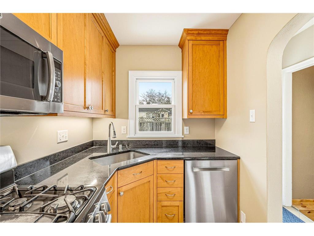 1799 Lindy Avenue Roseville MN 55113 6816472 image10