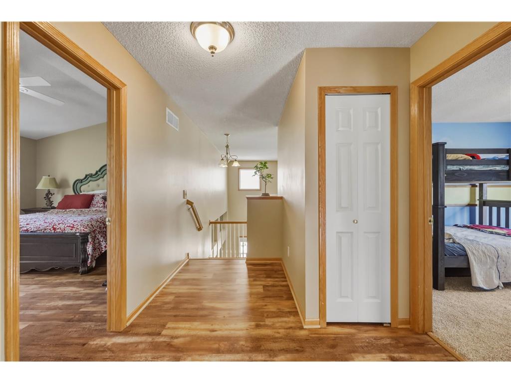 17993 89th Place N Maple Grove MN 55311 7091904 image12
