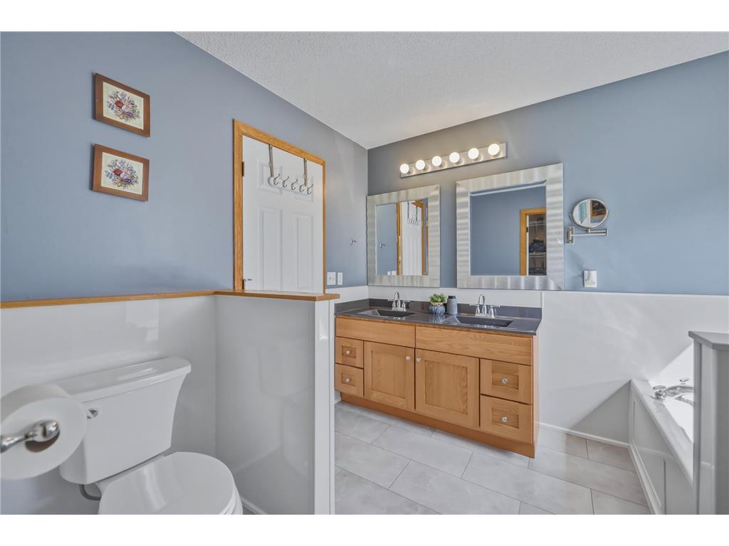 17993 89th Place N Maple Grove MN 55311 7091904 image15