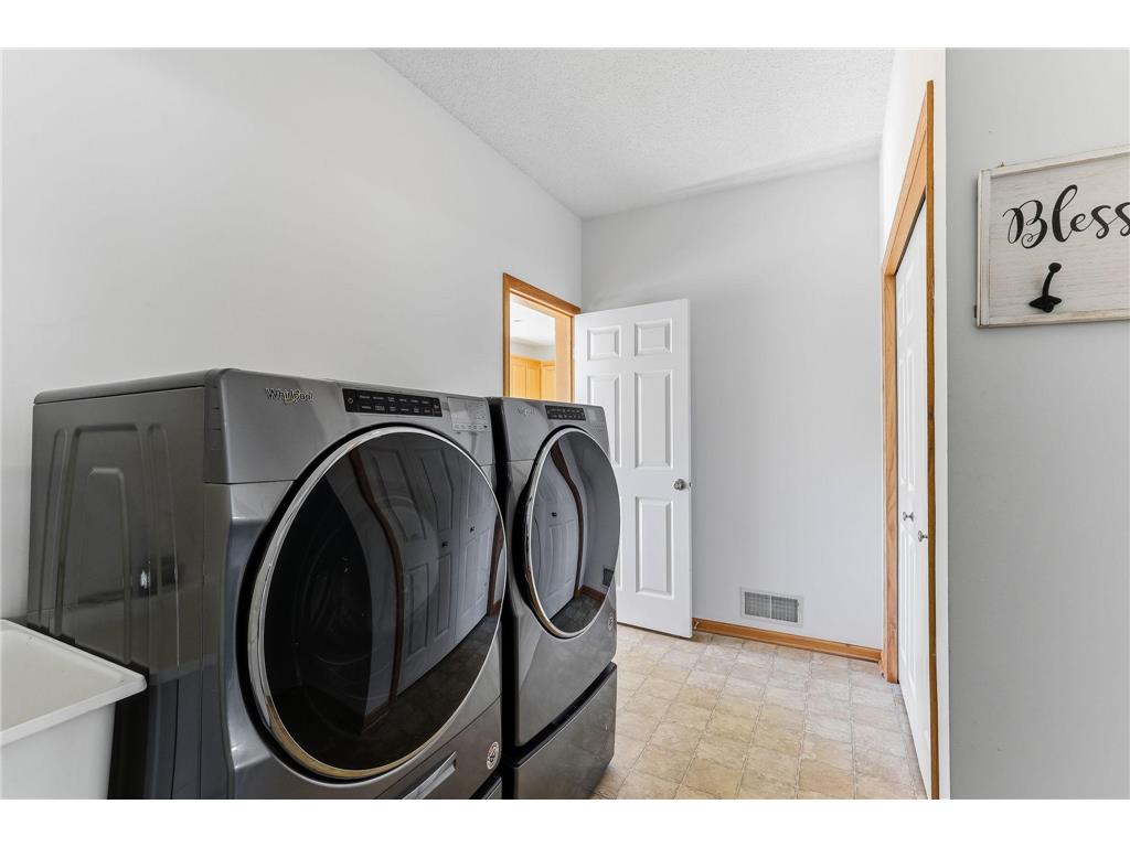 17993 Fullerton Court Lakeville MN 55044 7072138 image23