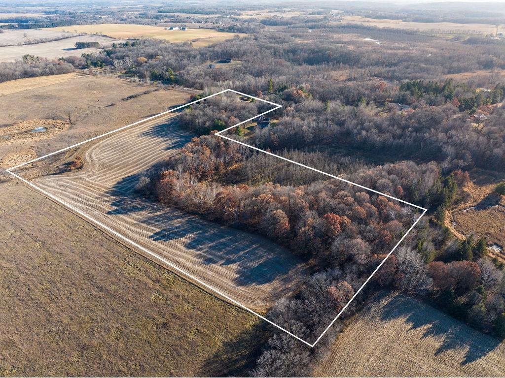 17xx 75th Avenue Garfield Twp WI 54020 6470916 image1