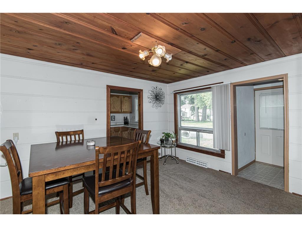 18 4th Avenue NE Dodge Center MN 55927 7072280 image6
