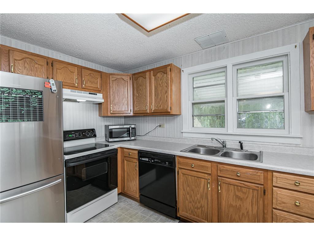 18 4th Avenue NE Dodge Center MN 55927 7072280 image9