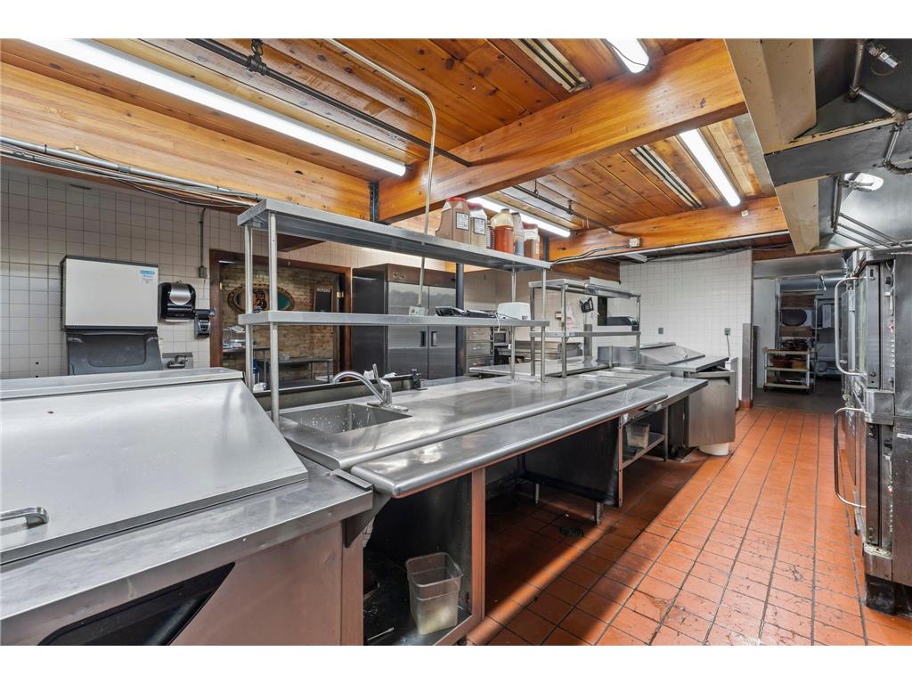 18 5th Avenue S Saint Cloud MN 56301 7016563 image79