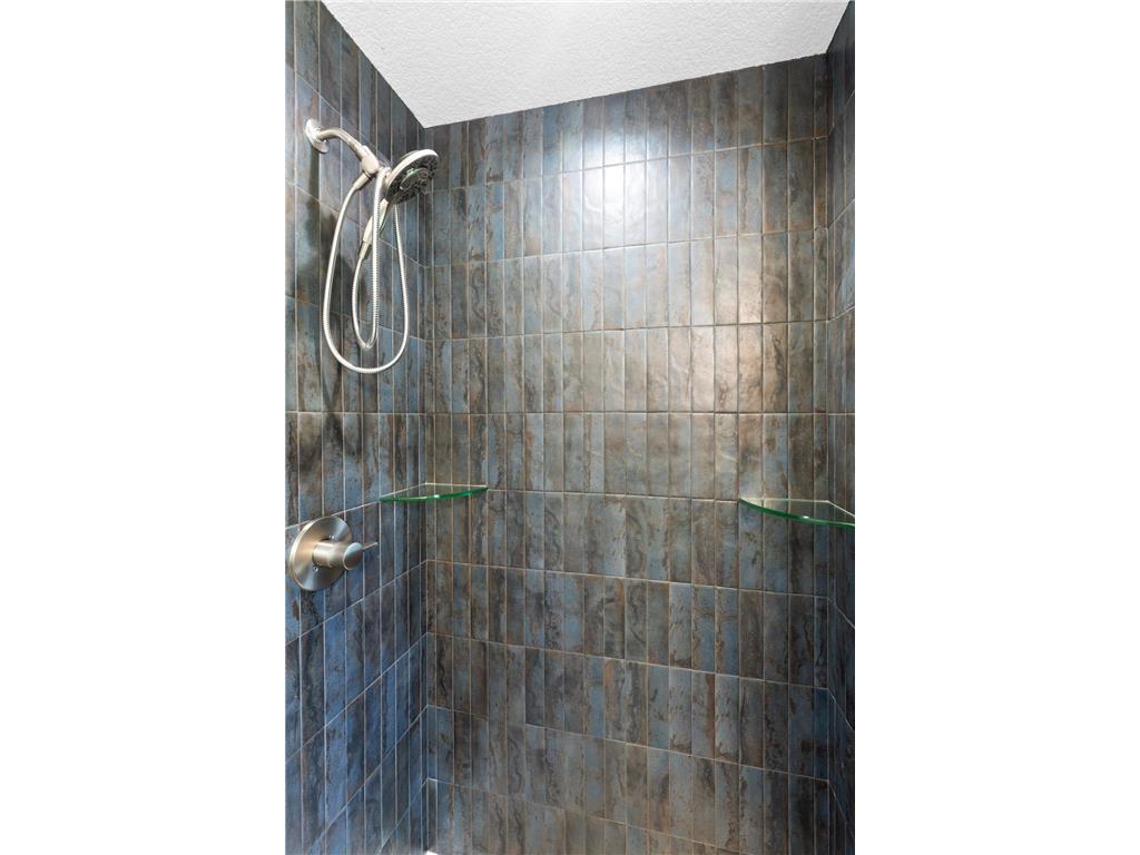 18 Balsam Lane N Plymouth MN 55441 7090023 image40