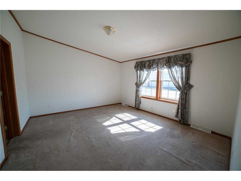 18 Cedar Avenue SE Menahga MN 56464 7072743 image12