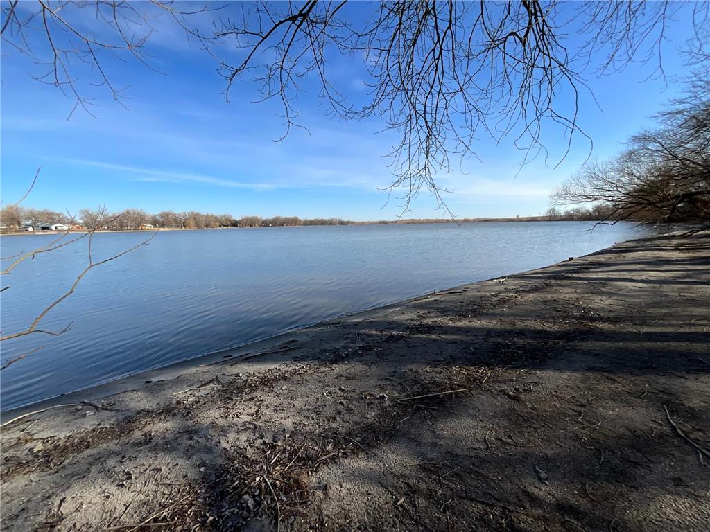 18 Cottonwood Lake Boulevard Windom MN 56101 - Cottonwood 6612967 image16