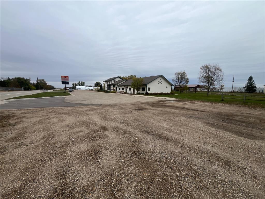 18 N Borud Street Winger MN 56592 6804623 image16