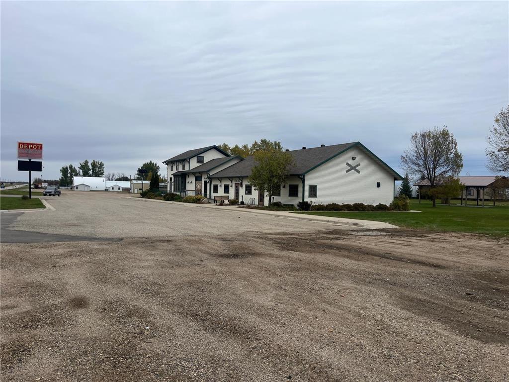 18 N Borud Street Winger MN 56592 6804623 image2