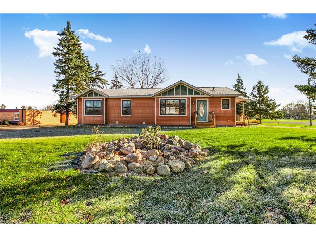 18 N Douglas Avenue Carlos MN 56319 6821827 image1