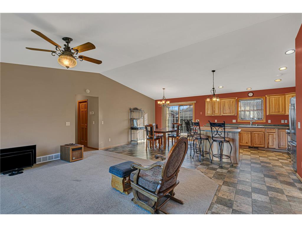 18 N Douglas Avenue Carlos MN 56319 6821827 image10
