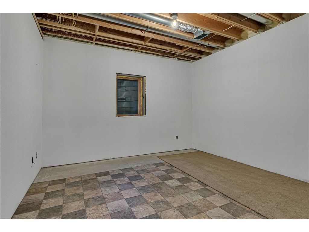 18 N Douglas Avenue Carlos MN 56319 6821827 image20