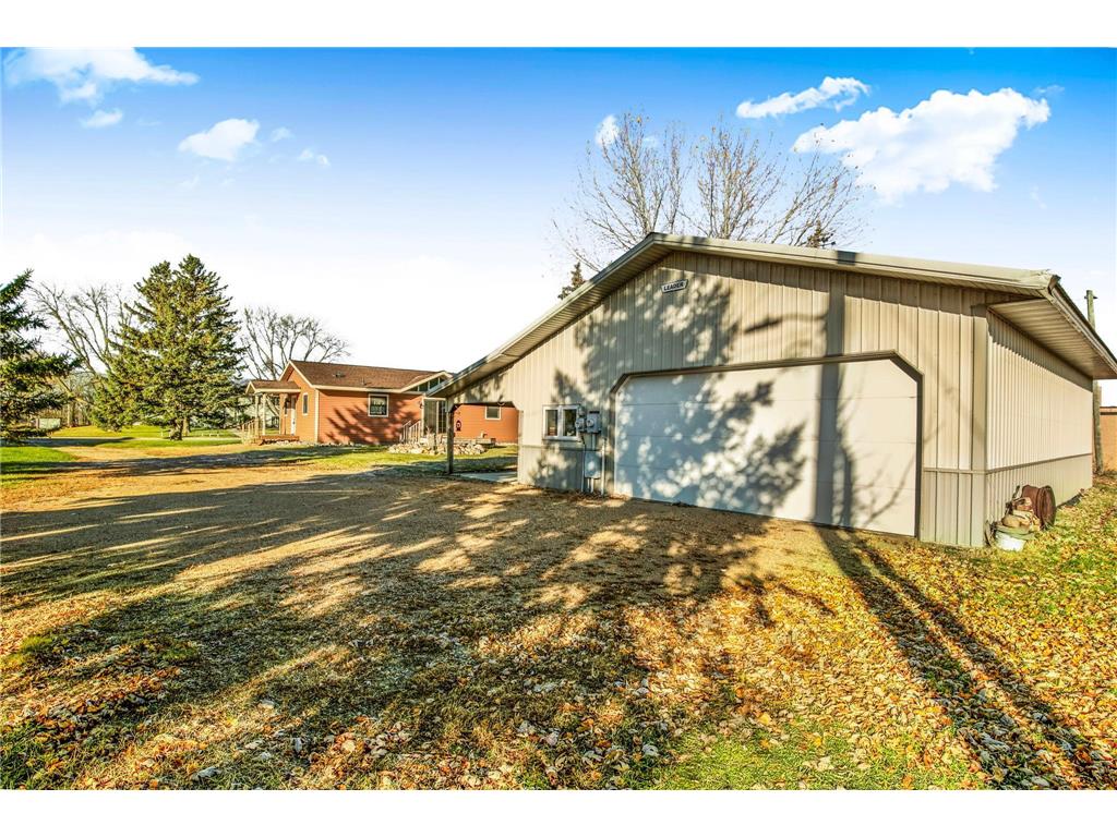 18 N Douglas Avenue Carlos MN 56319 6821827 image28