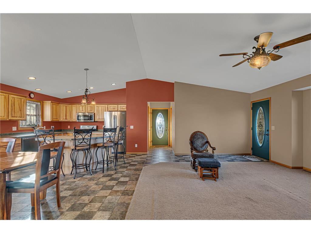 18 N Douglas Avenue Carlos MN 56319 6821827 image6