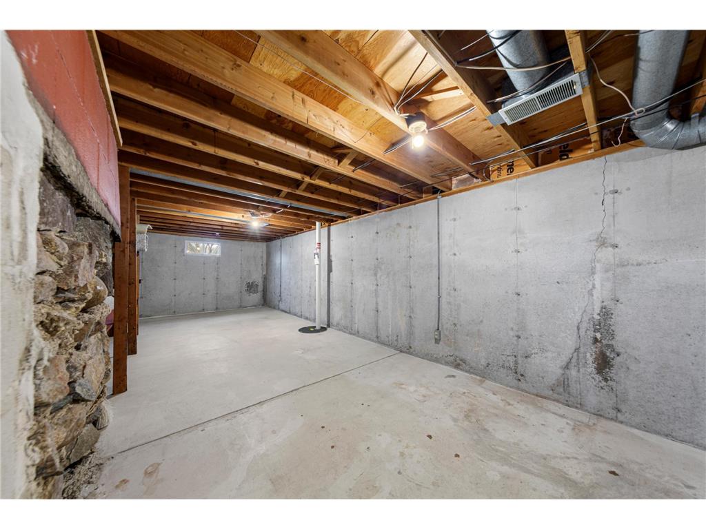 18 N Payne Street New Ulm MN 56073 7048716 image31